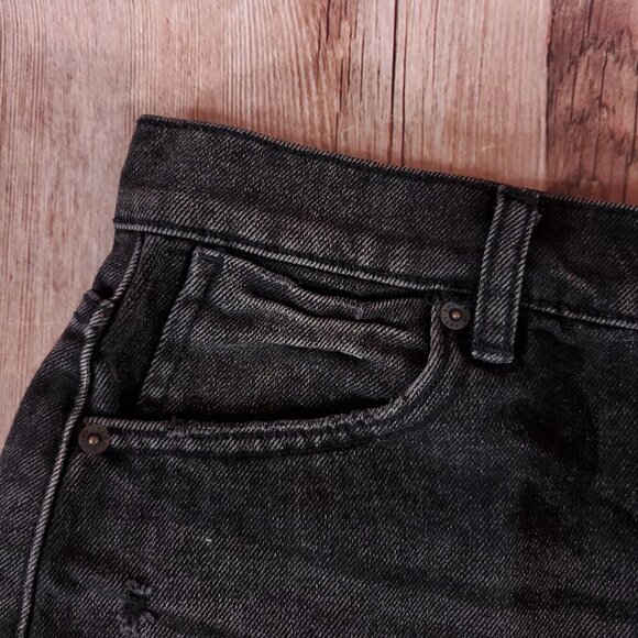 NWT Free People Womens Size 25 Asymmetrical Waist Black Denim Distressed Shorts - Picture 5 of 16